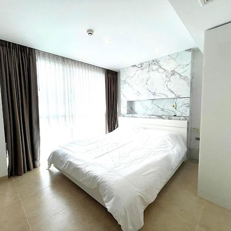 2 Bedrooms Near Pattaya Beach المظهر الخارجي الصورة