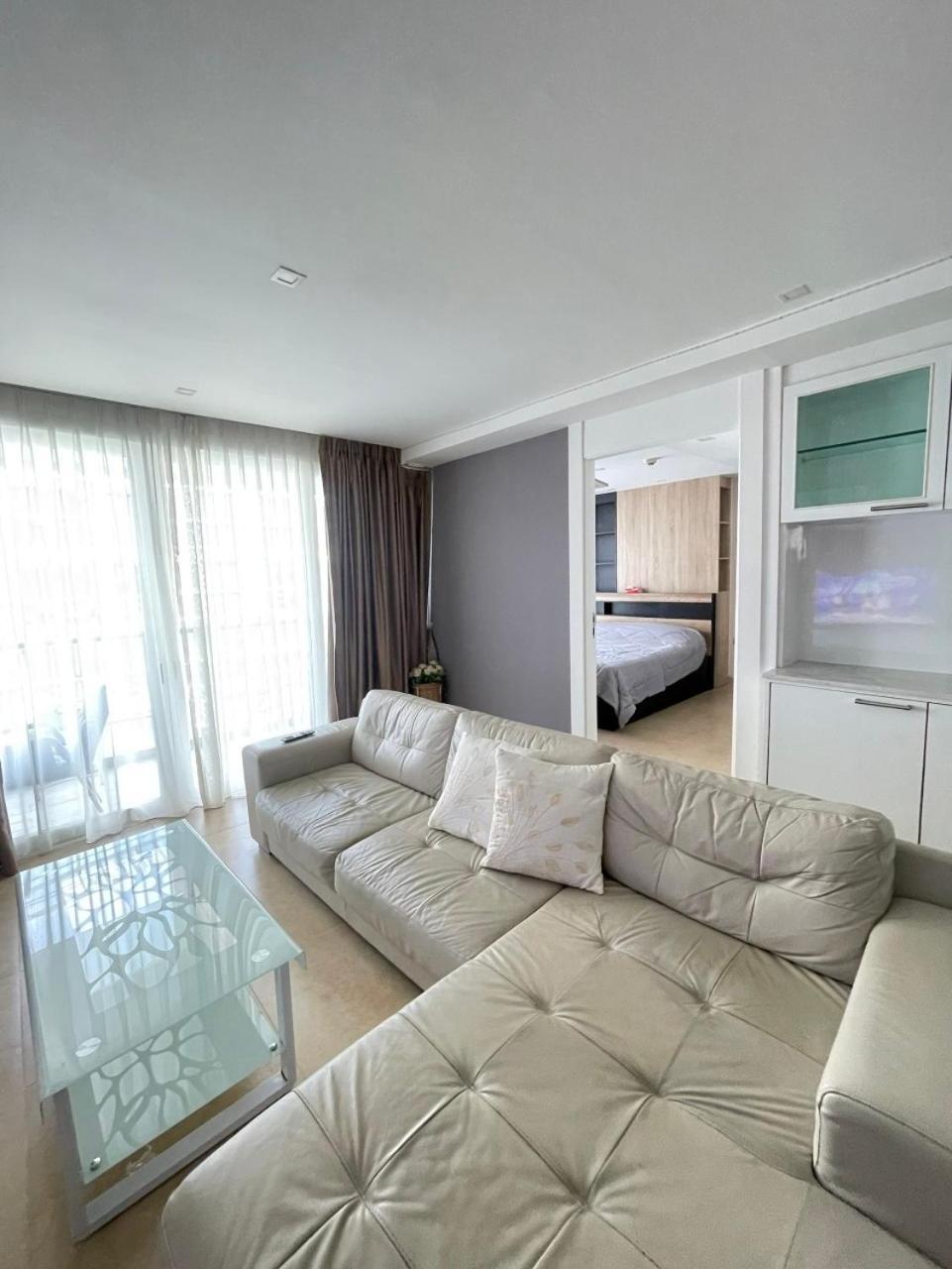 2 Bedrooms Near Pattaya Beach المظهر الخارجي الصورة